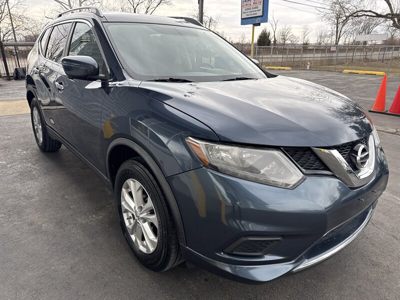 2016 Nissan Rogue SV AWD   - Photo 1 - Lynwood, IL 60411