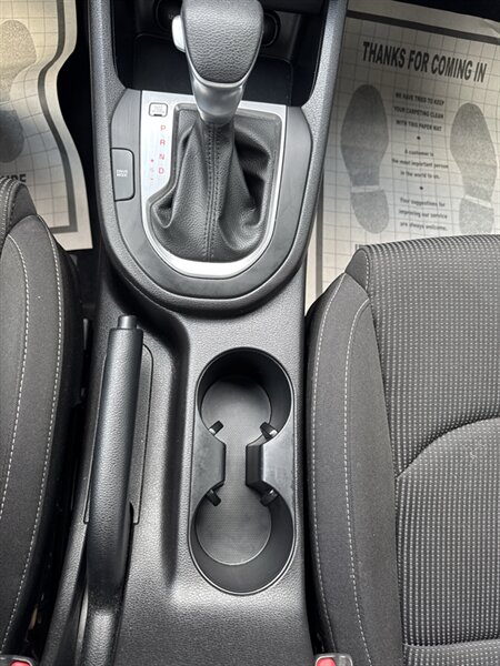 2020 Kia Forte FE   - Photo 15 - Lynwood, IL 60411