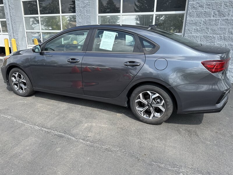 2020 Kia Forte FE   - Photo 4 - Lynwood, IL 60411
