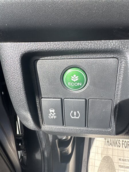 2019 Honda HR-V Sport   - Photo 17 - Lynwood, IL 60411