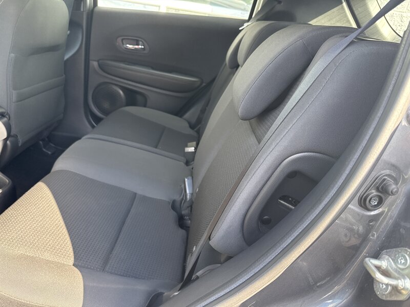 2019 Honda HR-V Sport   - Photo 11 - Lynwood, IL 60411