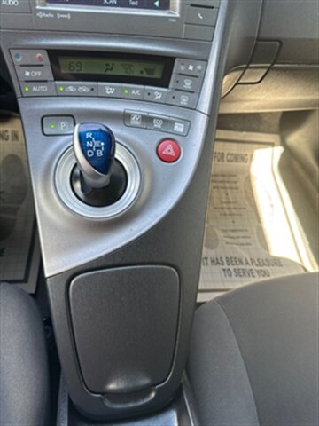 2012 Toyota Prius Two   - Photo 13 - Lynwood, IL 60411