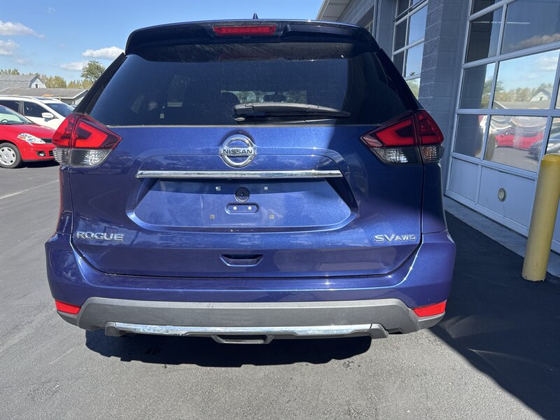 2017 Nissan Rogue S   - Photo 5 - Lynwood, IL 60411