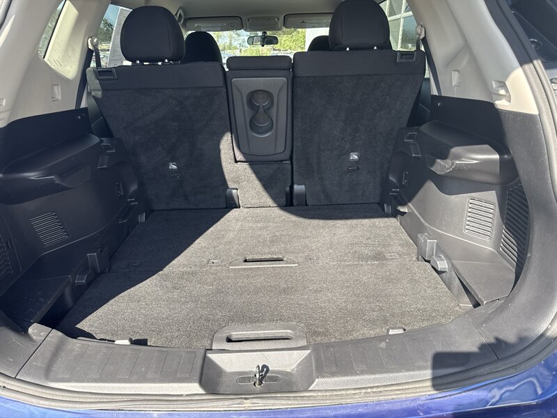 2017 Nissan Rogue S   - Photo 12 - Lynwood, IL 60411