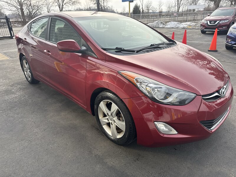 2013 Hyundai ELANTRA GLS   - Photo 1 - Lynwood, IL 60411