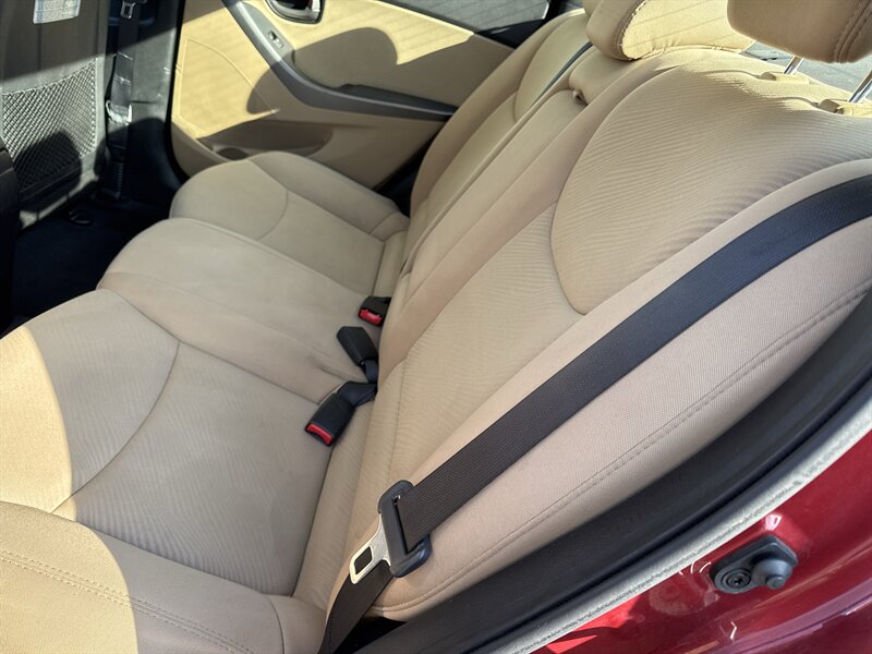 2013 Hyundai ELANTRA GLS   - Photo 10 - Lynwood, IL 60411