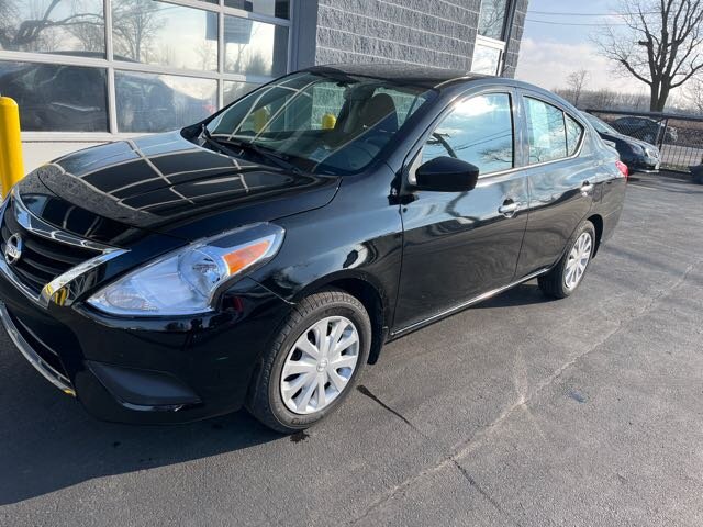 2017 Nissan Versa 1.6 S   - Photo 3 - Lynwood, IL 60411