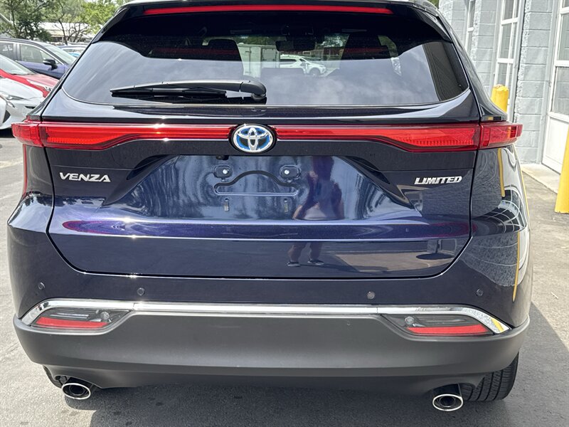 2023 Toyota Venza LE   - Photo 5 - Lynwood, IL 60411