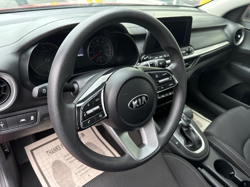 2019 Kia Forte FE   - Photo 8 - Lynwood, IL 60411