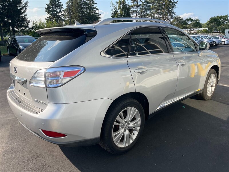 2010 Lexus RX   - Photo 6 - Lynwood, IL 60411