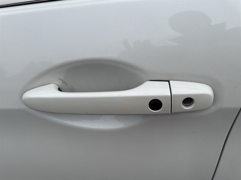 2016 Honda CR-V Touring   - Photo 13 - Lynwood, IL 60411