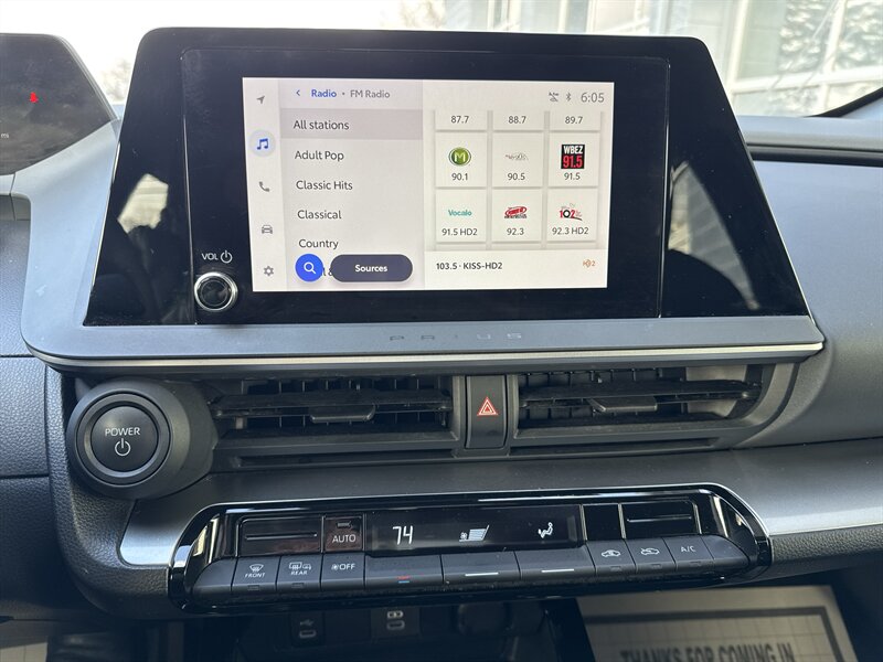 2024 Toyota Prius LE   - Photo 17 - Lynwood, IL 60411