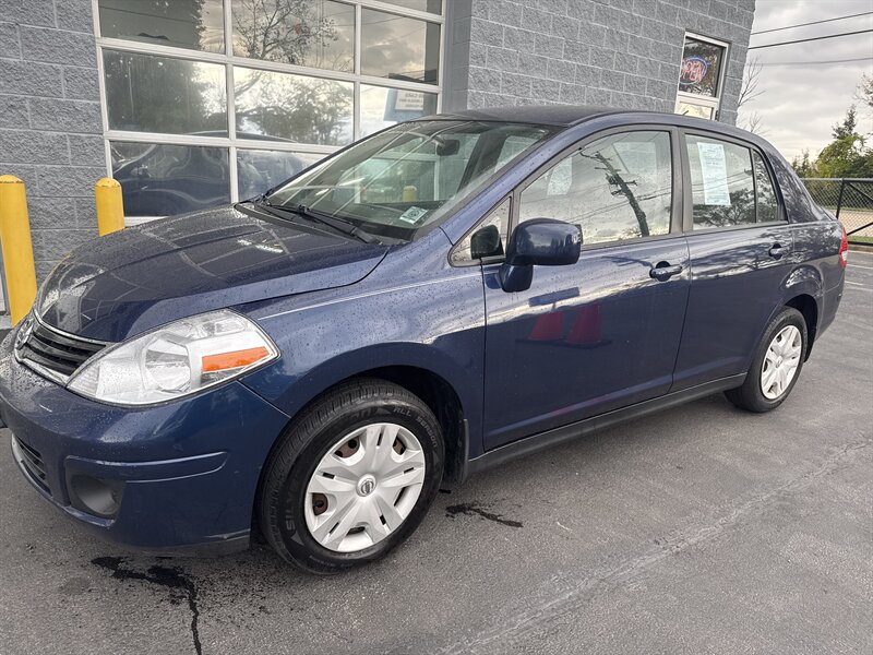 2011 Nissan Versa 1.8 S   - Photo 3 - Lynwood, IL 60411