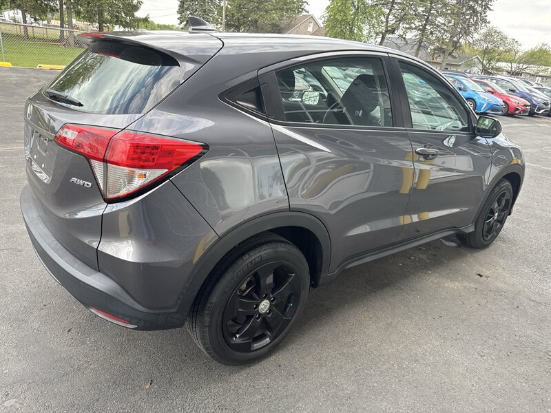 2019 Honda HR-V LX   - Photo 6 - Lynwood, IL 60411