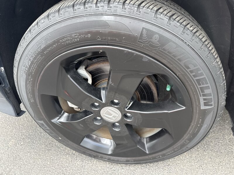 2019 Honda HR-V LX   - Photo 12 - Lynwood, IL 60411