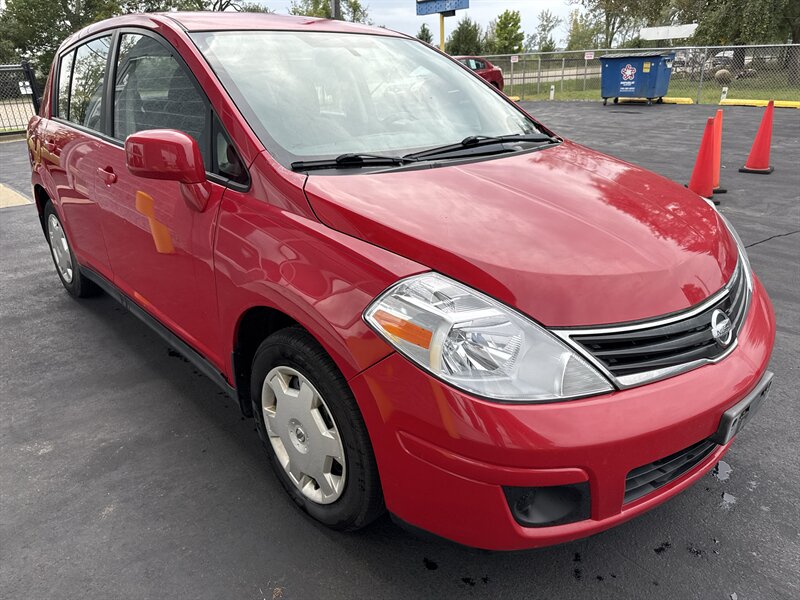 2009 Nissan Versa 1.8 S - Photo 1 - Lynwood, IL 60411