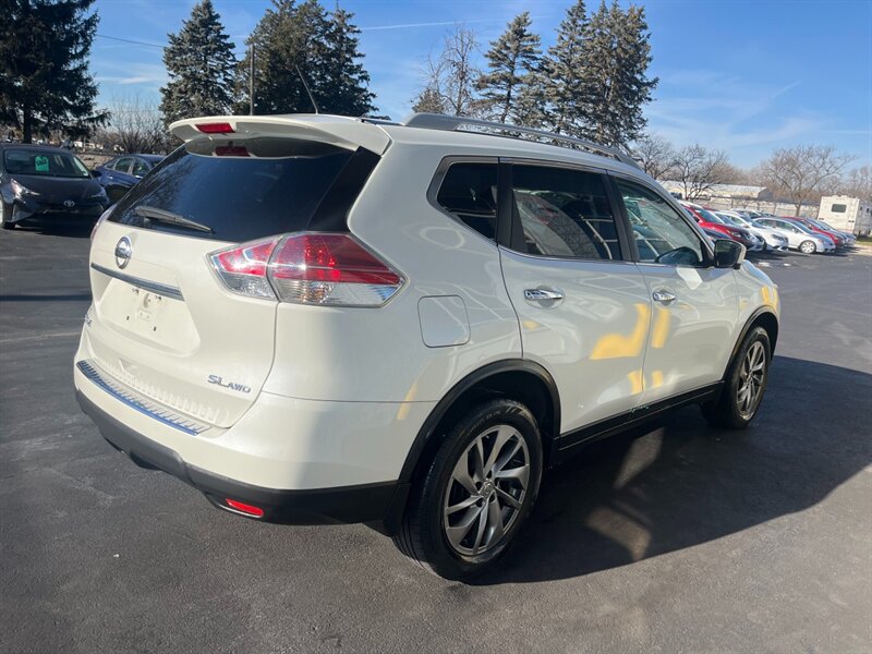 2015 Nissan Rogue SL   - Photo 6 - Lynwood, IL 60411