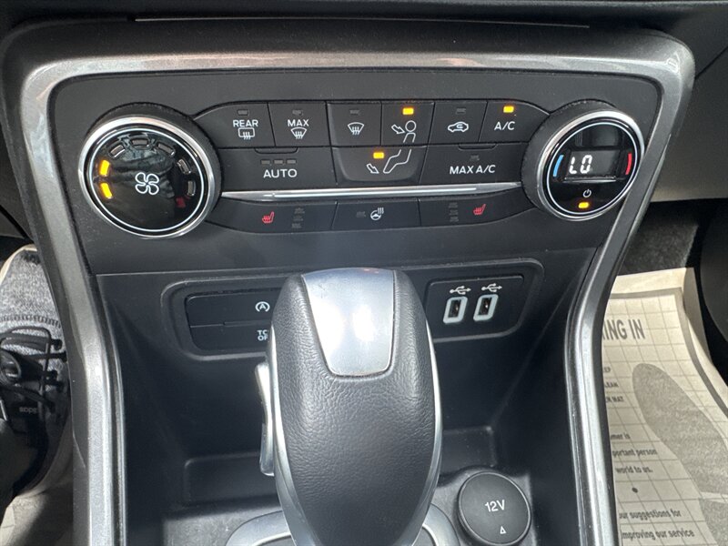 2020 Ford EcoSport SES   - Photo 14 - Lynwood, IL 60411