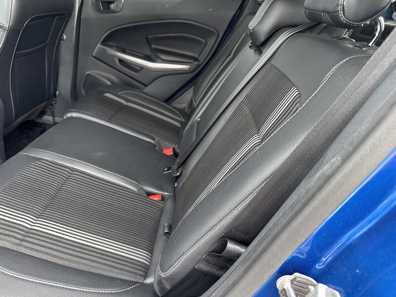 2020 Ford EcoSport SES   - Photo 10 - Lynwood, IL 60411
