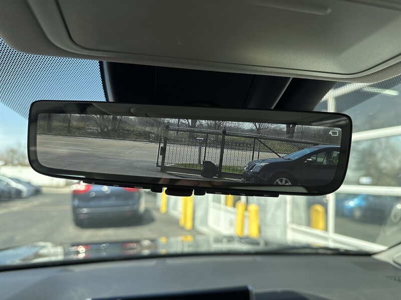 2021 Toyota RAV4 Limited   - Photo 23 - Lynwood, IL 60411