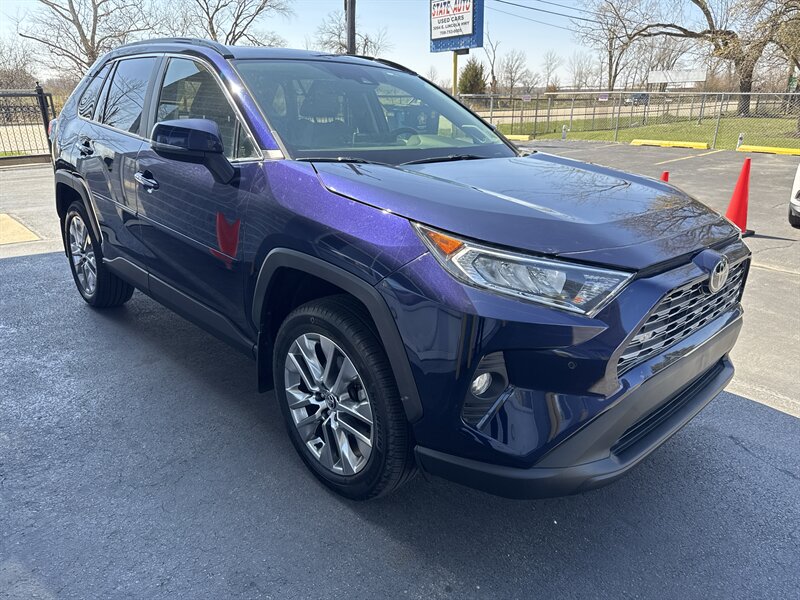 2021 Toyota RAV4 Limited   - Photo 1 - Lynwood, IL 60411