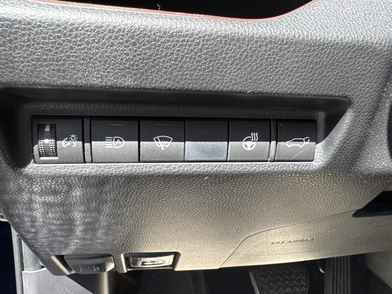 2021 Toyota RAV4 Limited   - Photo 13 - Lynwood, IL 60411