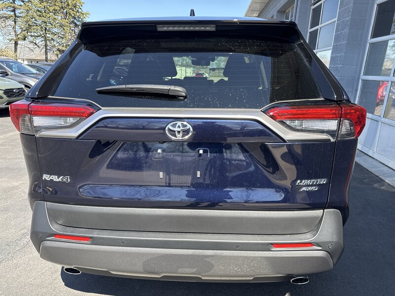 2021 Toyota RAV4 Limited   - Photo 5 - Lynwood, IL 60411