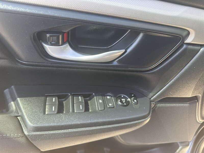 2019 Honda CR-V LX   - Photo 9 - Lynwood, IL 60411