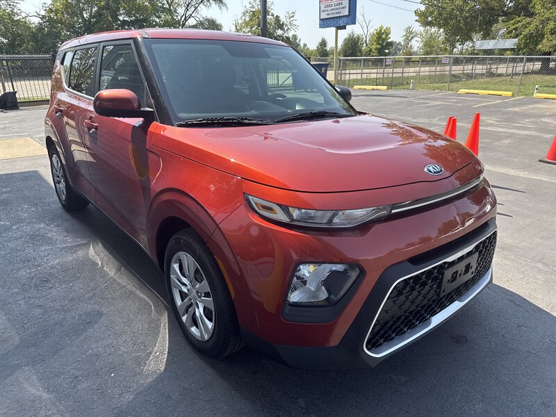 2021 Kia Soul LX   - Photo 1 - Lynwood, IL 60411