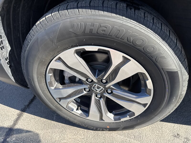 2020 Honda CR-V LX   - Photo 7 - Lynwood, IL 60411