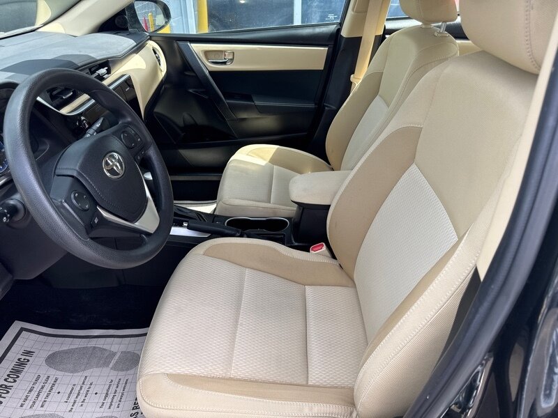 2017 Toyota Corolla L   - Photo 14 - Lynwood, IL 60411
