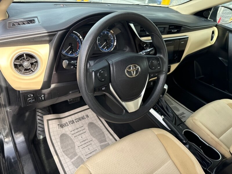 2017 Toyota Corolla L   - Photo 9 - Lynwood, IL 60411