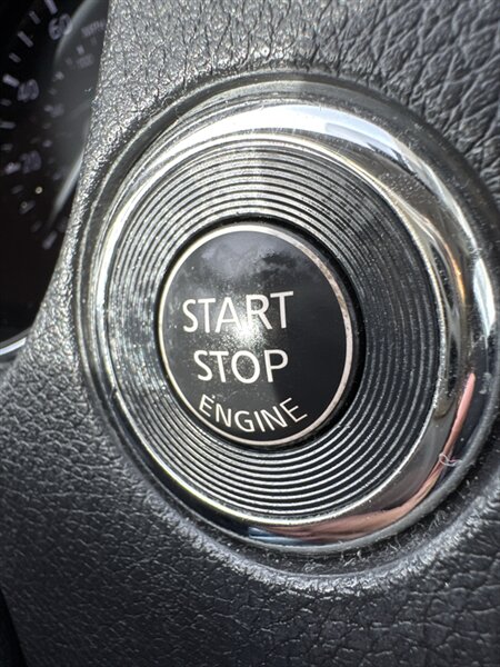 2016 Nissan Rogue SV AWD - Photo 16 - Lynwood, IL 60411