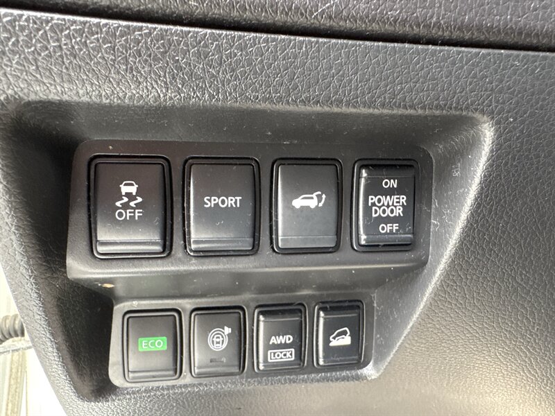 2016 Nissan Rogue SV AWD - Photo 15 - Lynwood, IL 60411