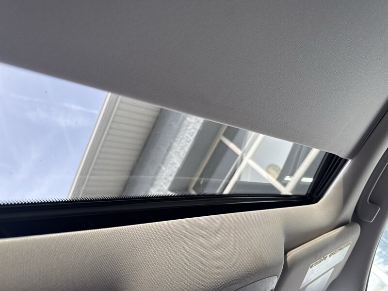 2016 Nissan Rogue SV AWD - Photo 19 - Lynwood, IL 60411