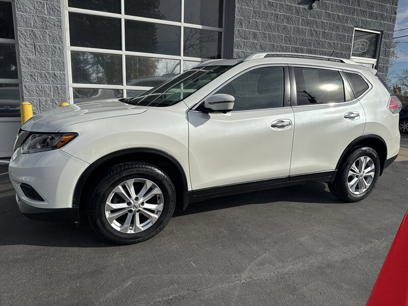 2016 Nissan Rogue SV AWD - Photo 3 - Lynwood, IL 60411