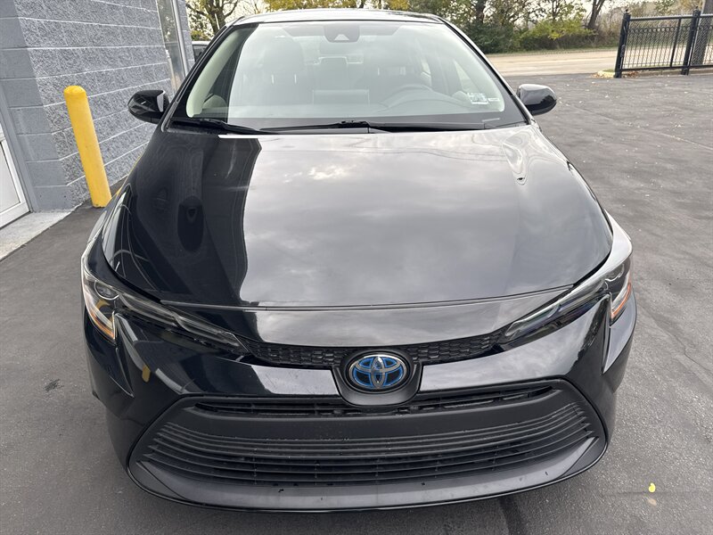 2020 Toyota Corolla Hybrid LE - Photo 2 - Lynwood, IL 60411