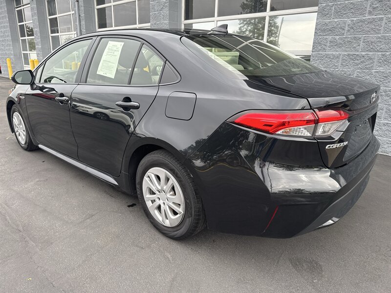 2020 Toyota Corolla Hybrid LE - Photo 4 - Lynwood, IL 60411