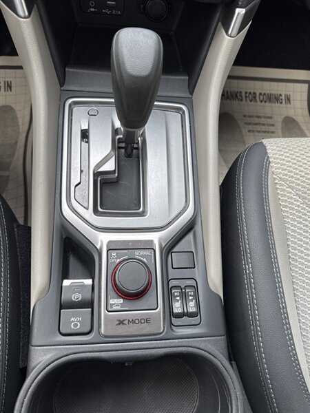 2021 Subaru Forester Premium   - Photo 17 - Lynwood, IL 60411