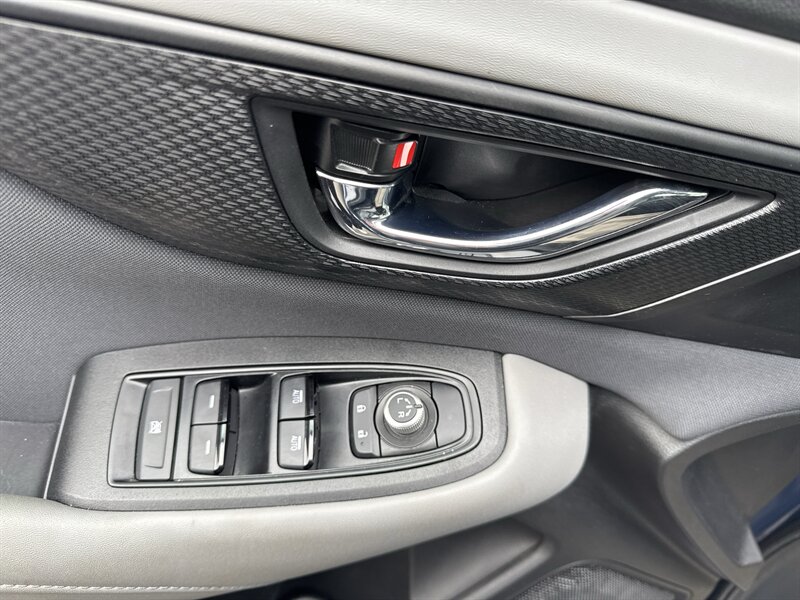 2024 Subaru Outback Premium   - Photo 10 - Lynwood, IL 60411