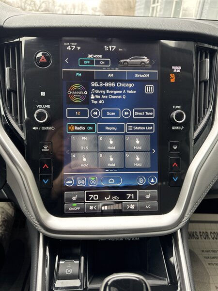 2024 Subaru Outback Premium   - Photo 15 - Lynwood, IL 60411