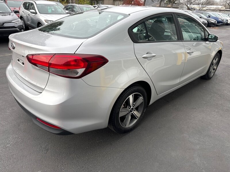 2018 Kia Forte S   - Photo 6 - Lynwood, IL 60411