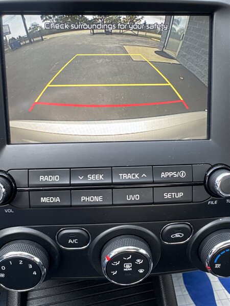 2018 Kia Forte S   - Photo 14 - Lynwood, IL 60411