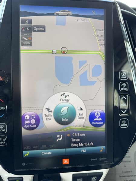 2018 Toyota Prius   - Photo 14 - Lynwood, IL 60411