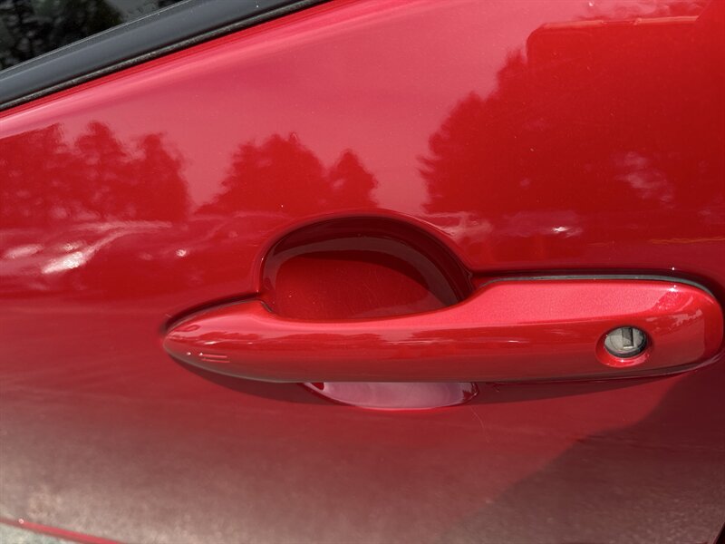 2020 Toyota Prius L Eco   - Photo 18 - Lynwood, IL 60411