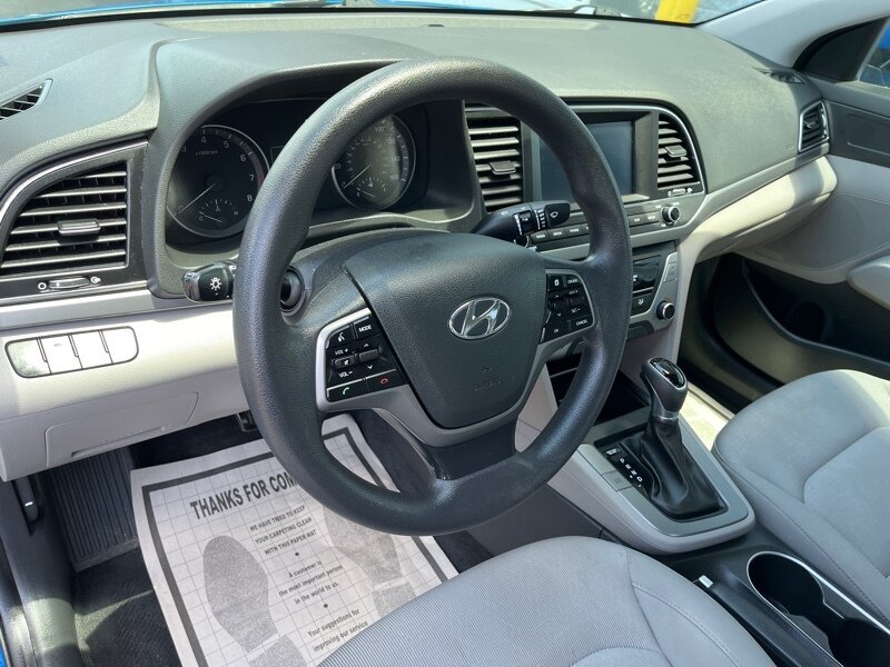 2018 Hyundai ELANTRA SEL   - Photo 8 - Lynwood, IL 60411