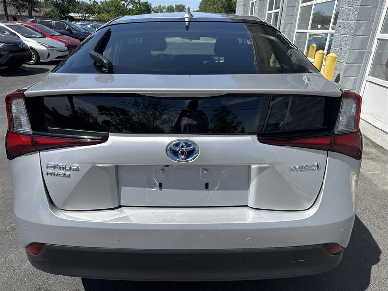 2020 Toyota Prius LE AWD-e   - Photo 5 - Lynwood, IL 60411