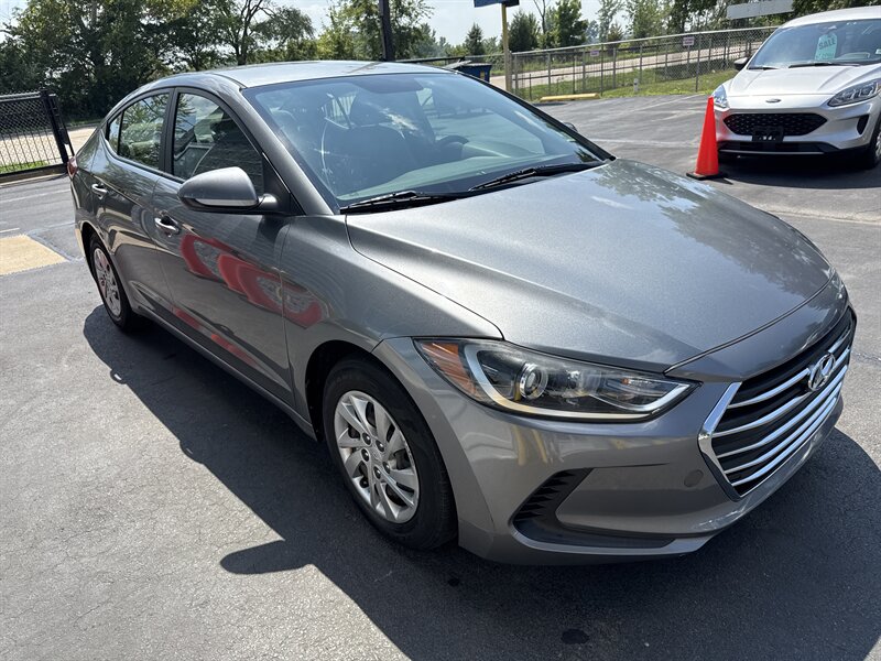 2018 Hyundai ELANTRA SE   - Photo 1 - Lynwood, IL 60411