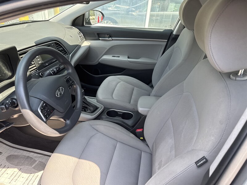 2018 Hyundai ELANTRA SE   - Photo 7 - Lynwood, IL 60411