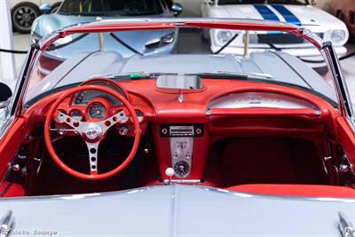 1961 Chevrolet Corvette   - Photo 39 - Rancho Cordova, CA 95742